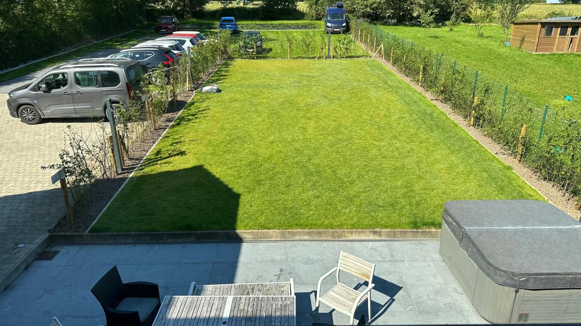 Au Petit Alveo Apartment Sprimont Bagian luar foto